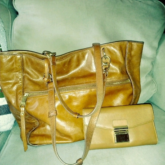 Badgley Mishka tote and wallet - Picture 2 of 12